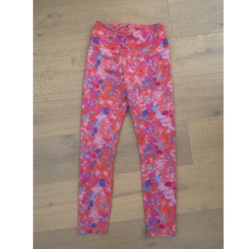 Anthropologie Pink print leggings Medium